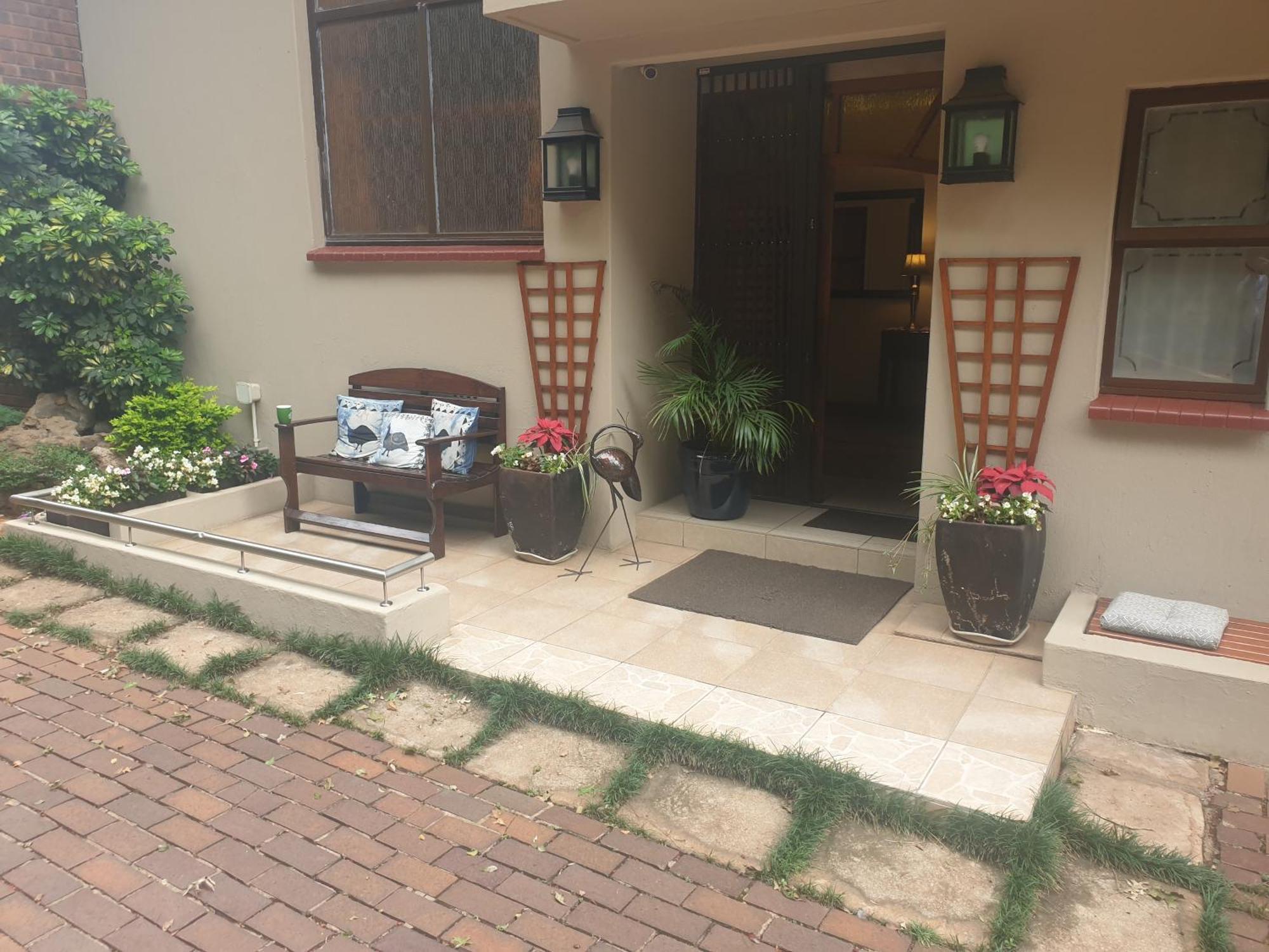 125 On Van Buuren Road Guest House Johannesburg Exterior foto